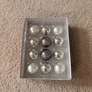 Elegant Silver and Gray Holiday Ornaments